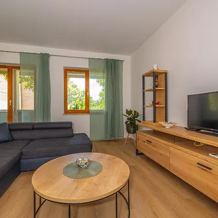 Luxury Jarmila Croatia Apartment Crikvenica