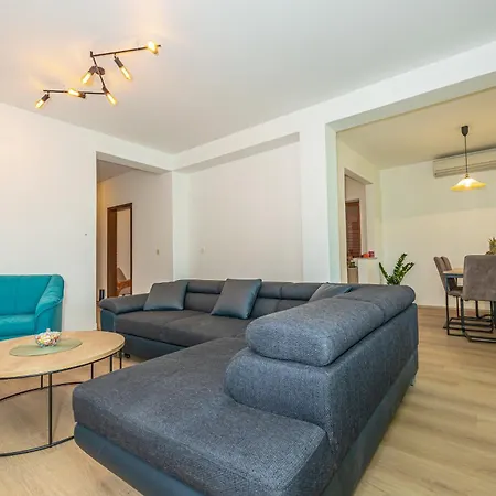 Luxury Jarmila Croatia * Crikvenica